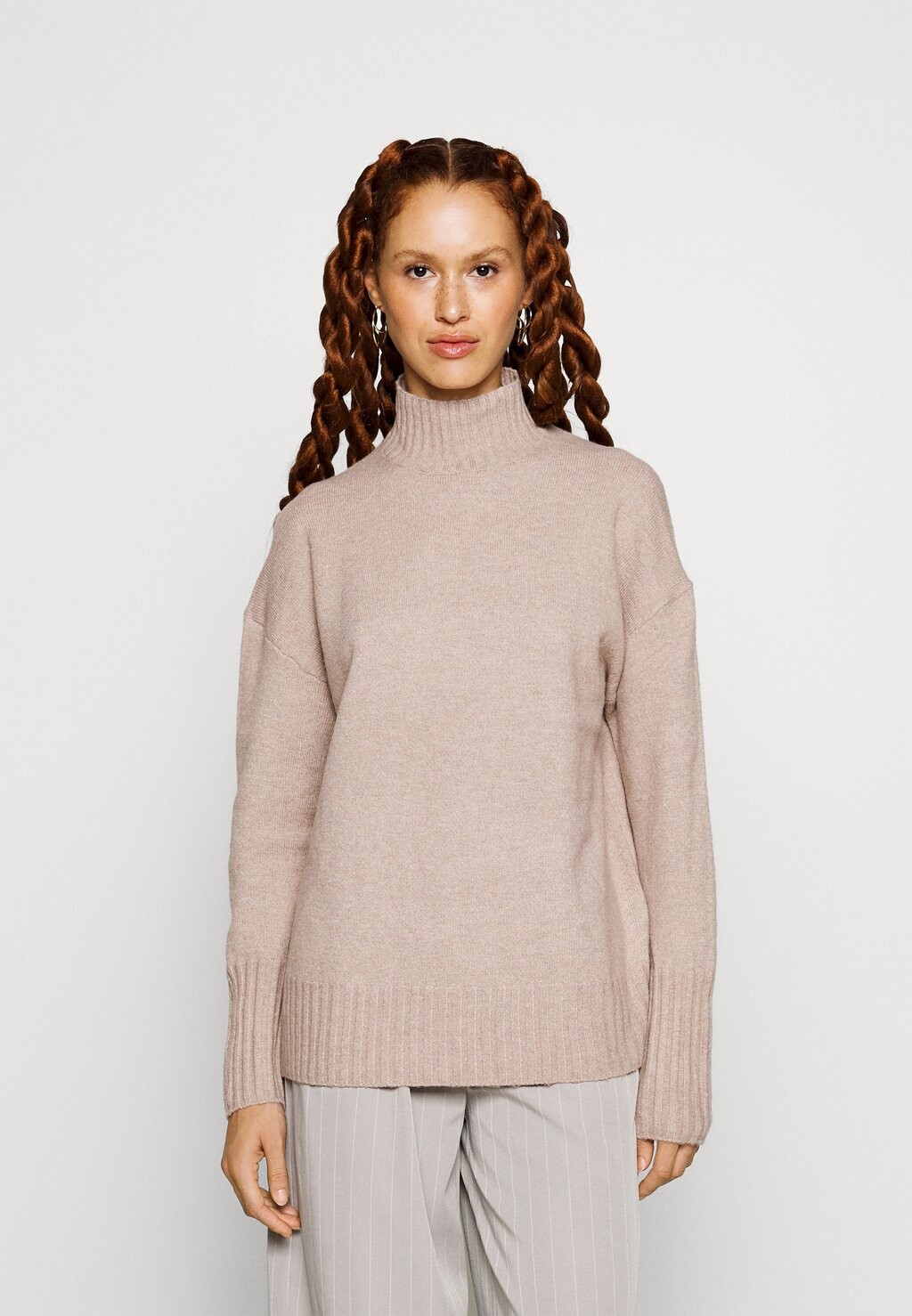 

Свитшот ONLY Tall ONLGABRIEL LIFE HIGHNECK, цвет mocha meringue melange