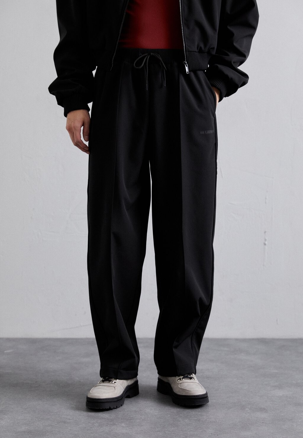 

Спортивные брюки Wide Leg Track Pants Han Kjøbenhavn, черный