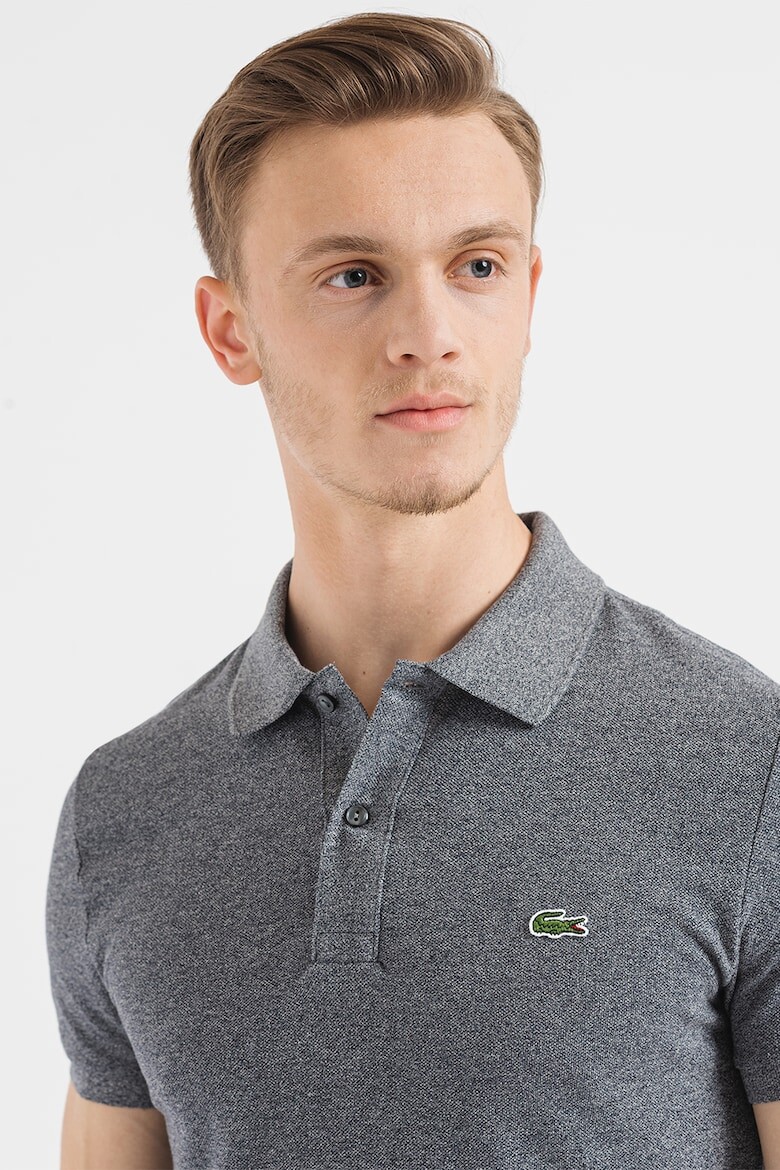 

Приталенная футболка из пике с воротником PH4012-00-031 Lacoste, серый