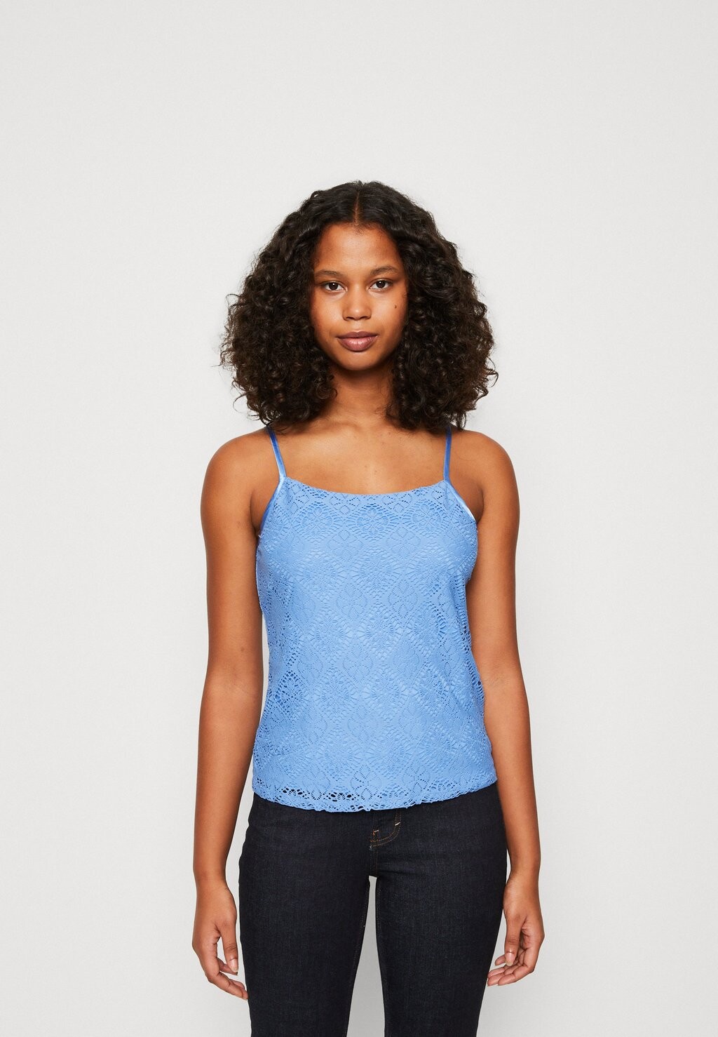 

Топ Vero Moda
