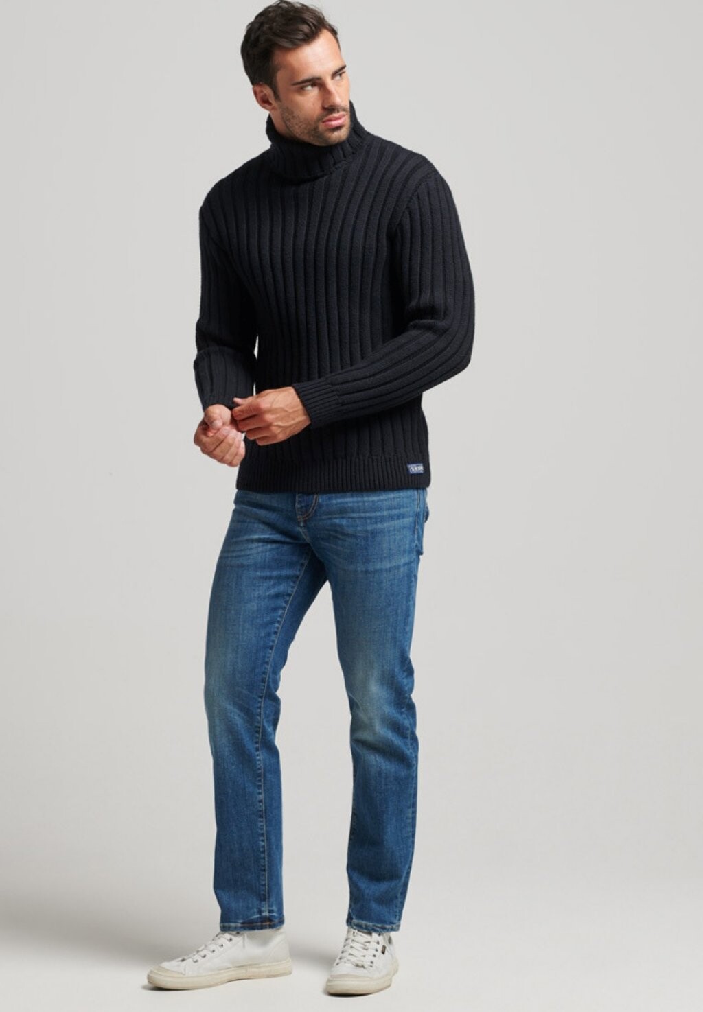 

Свитер Superdry