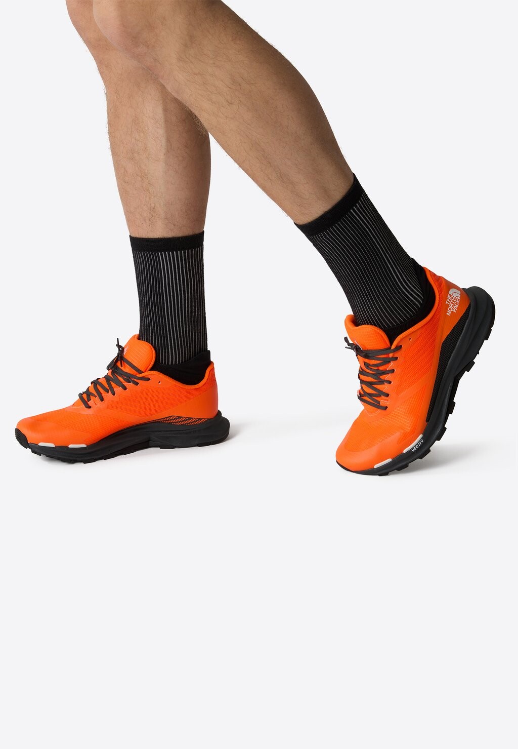 

Кроссовки для бега по пересеченной местности M Vectiv Levitum The North Face, цвет power orange asphalt gr