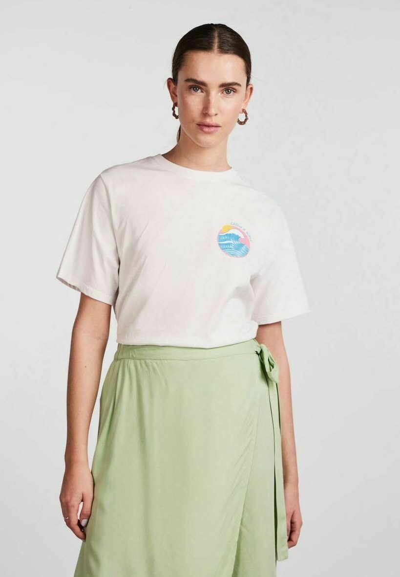 

Футболка с принтом Pieces, цвет bright white