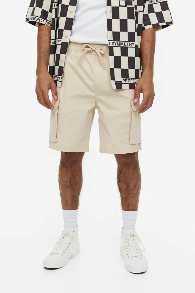Нейлоновые брюки-карго стандартного кроя H&M, бежевый