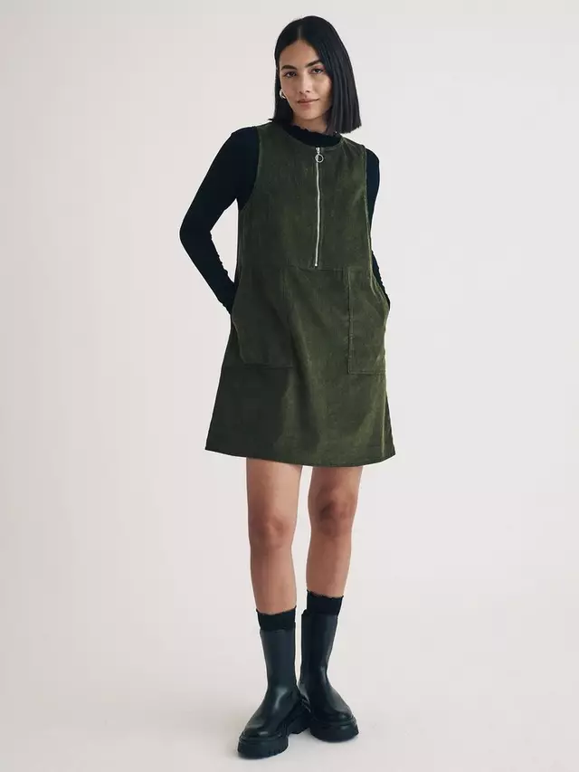 

Платье Nobody's Child Homerton Corduroy Pinafore, зеленый