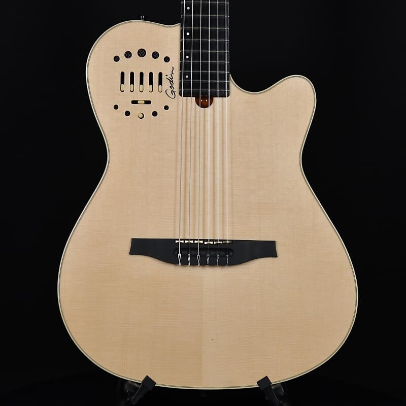 

Акустическая гитара Godin MultiAc Nylon Deluxe Natural Spruce Richlite Fingerboard