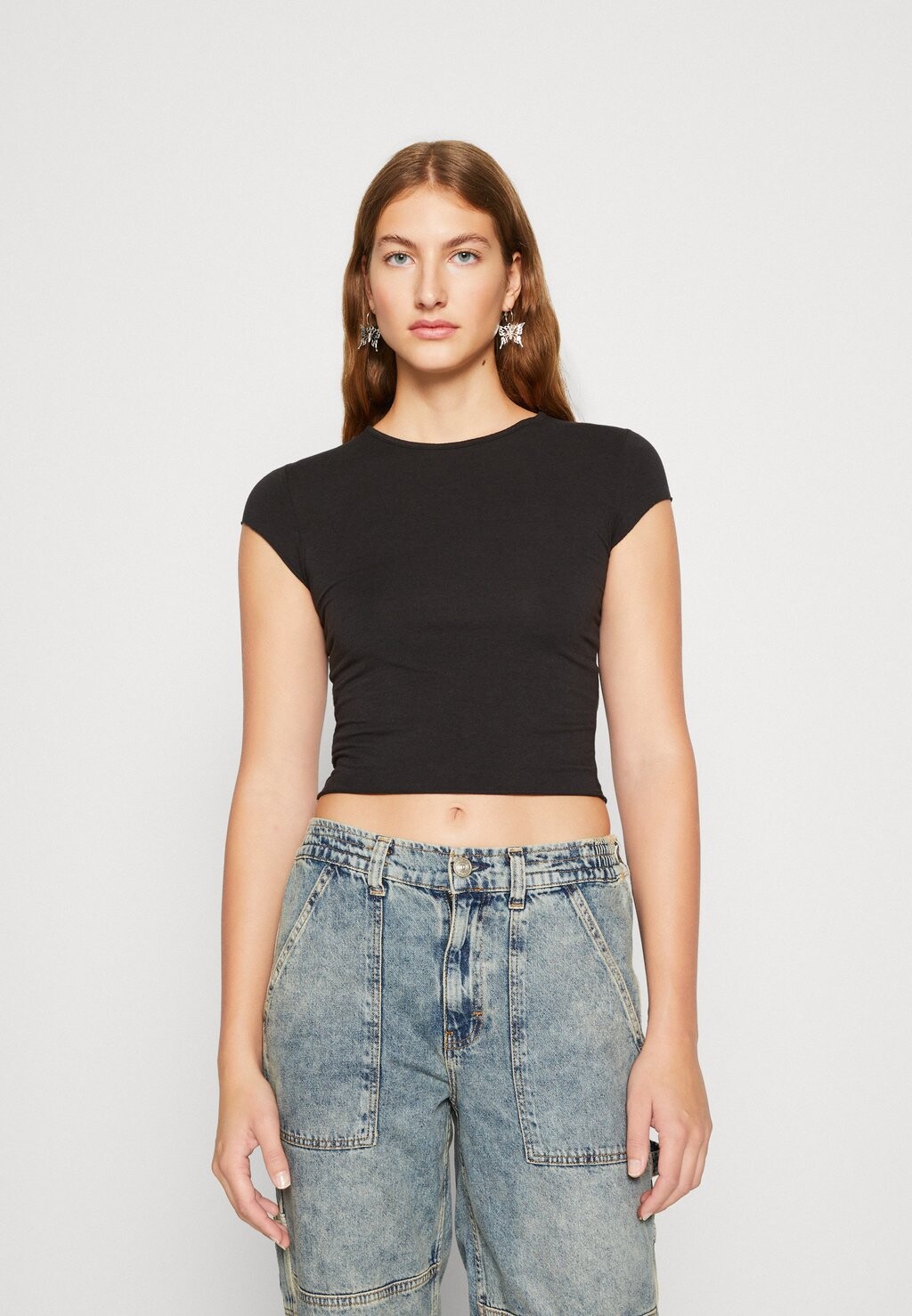 

Базовая футболка SLINKY CAP SLEEVE T BDG Urban Outfitters, черный