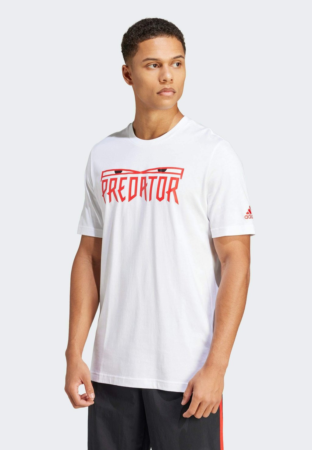 Футболка с принтом Predator 30Th Anniversary Adidas, белый фигурка predator 2 ultimate warrior predator 30th anniversary 7 634482515860
