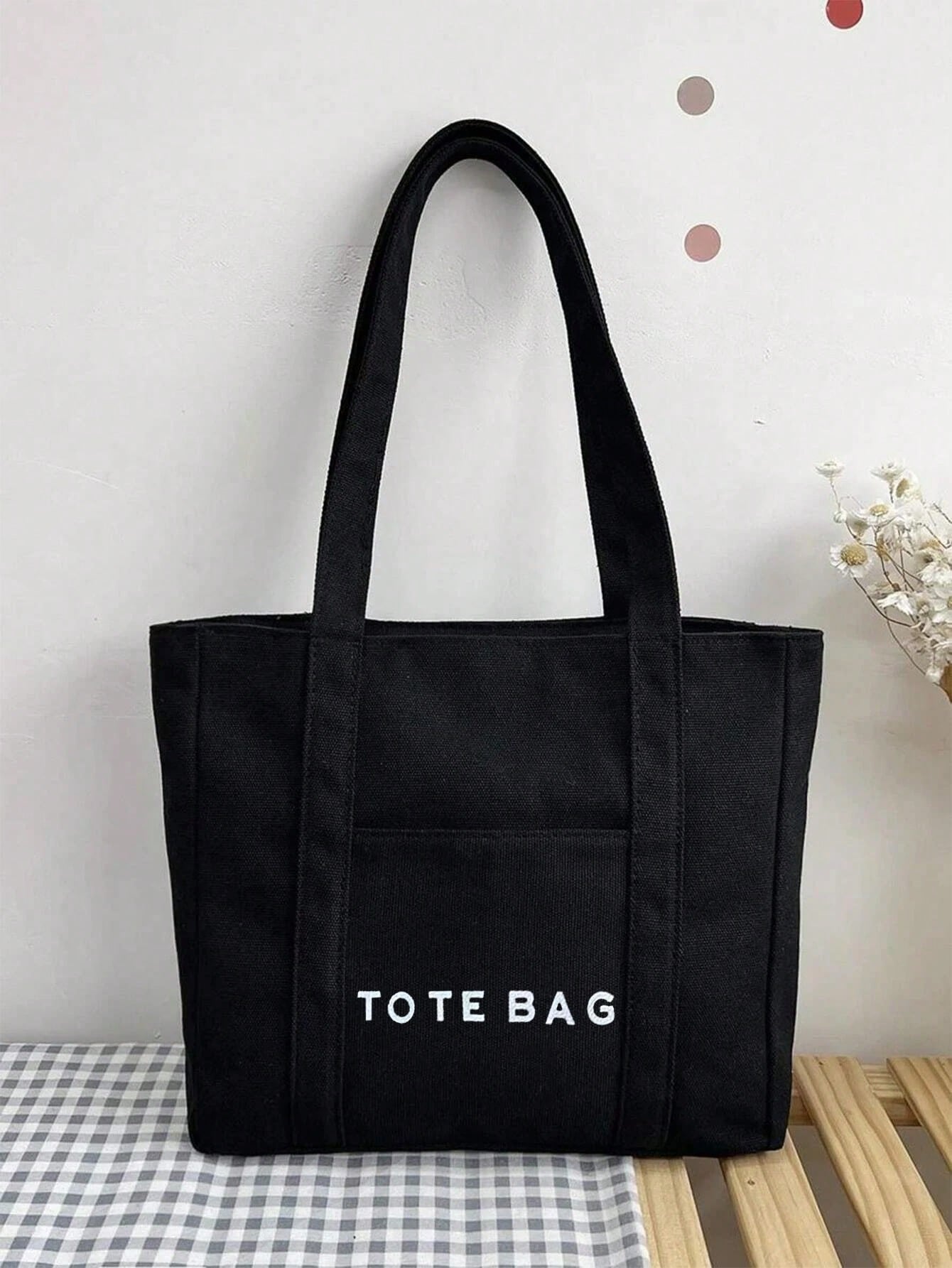 Холщовая сумка-тоут с буквенным принтом, черный средняя сумка шопер с цветочным принтом и графикой в ​​стиле преппи бежевый