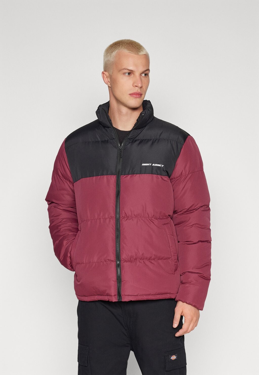 

Куртка Night Addict НАДАВИСБУР, цвет burgundy/black