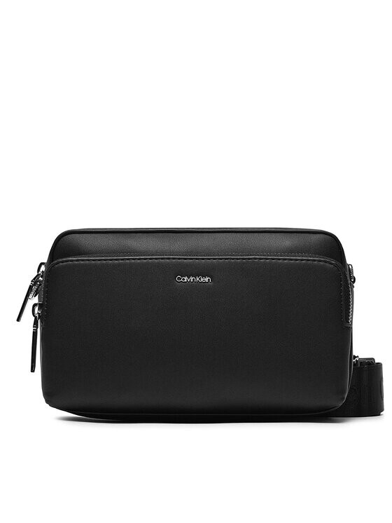 

Кошелек Calvin Klein, черный