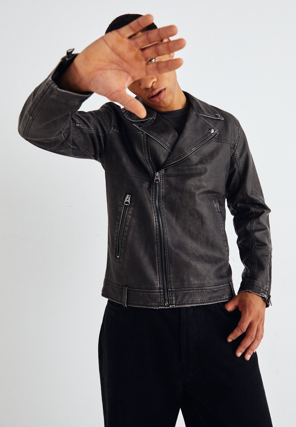 

Куртка из синтетической кожи Only & Sons ONSLEE BIKER JACKET, черный