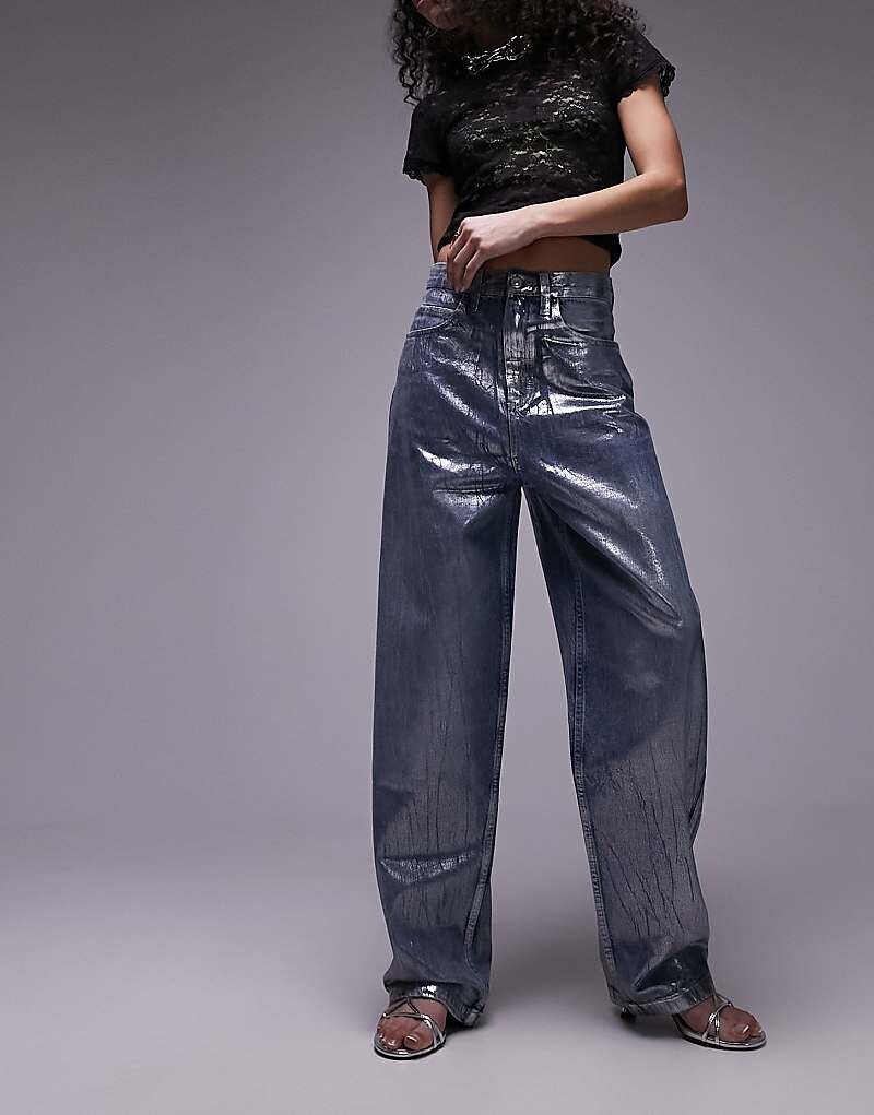 

Topshop — синие джинсы с высокой талией и серебряной фольгой