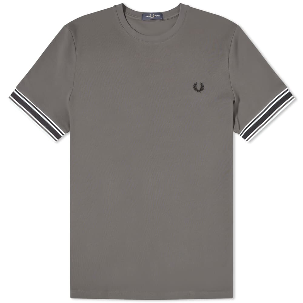 

Футболка Fred Perry с ярким кантом из пике