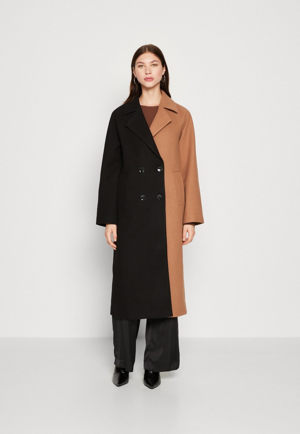 

Одежда классика YAS ПАЛЬТО YASBLOCKY, цвет black/beige
