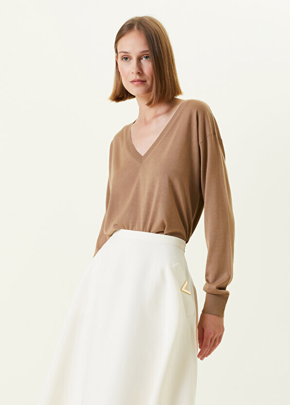 

Кашемировый свитер vgold camel с v-образным вырезом Valentino