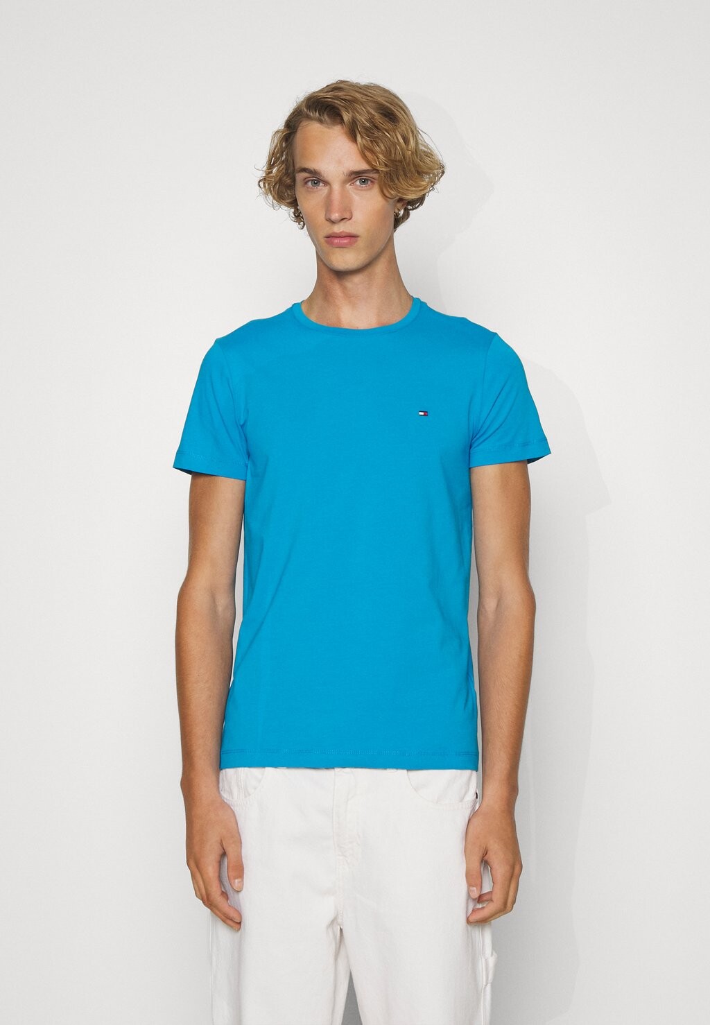 

Базовая футболка ФУТБОЛКА STRETCH SLIM FIT Tommy Hilfiger, лазурный цвет морской волны, Синий