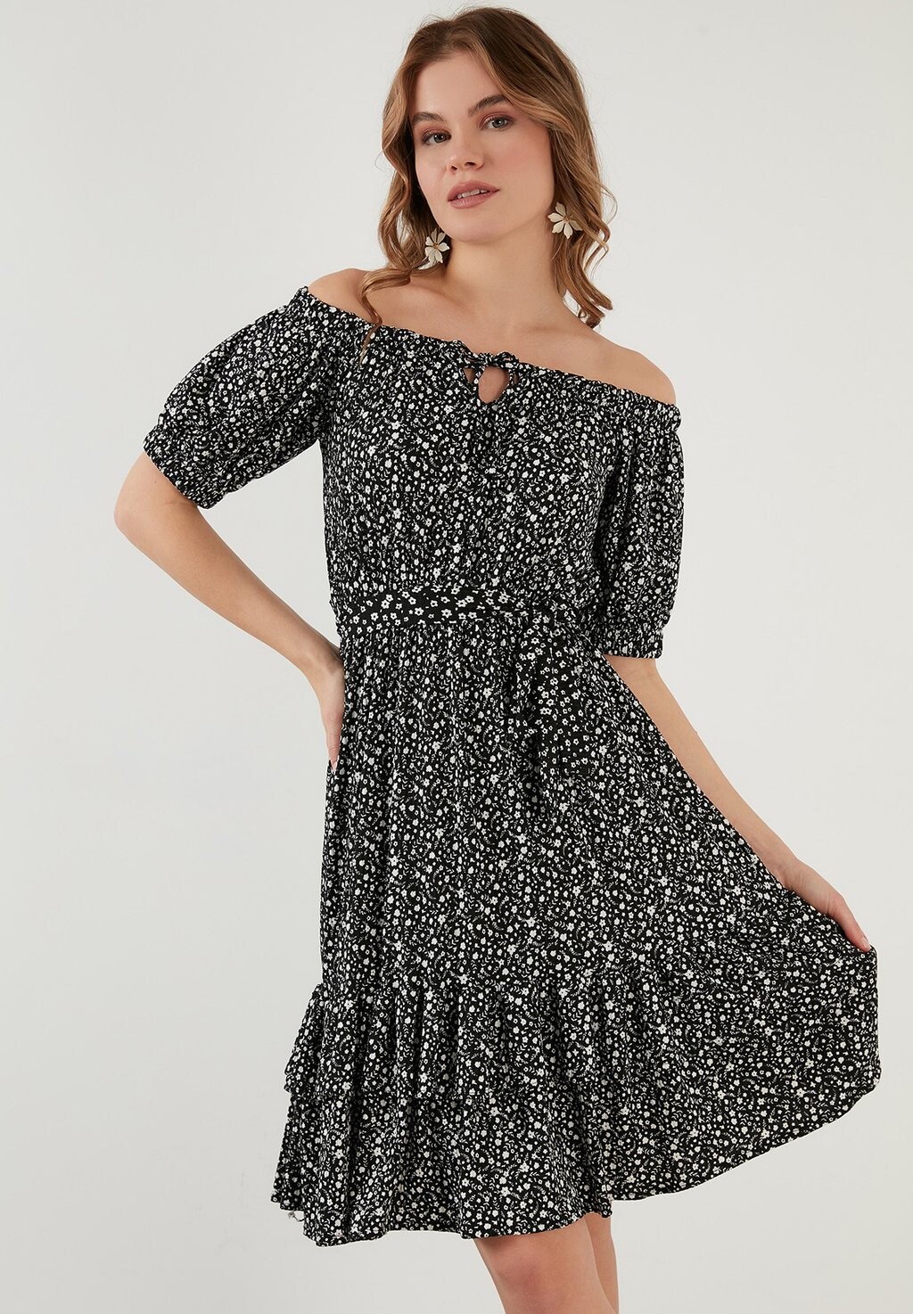 

Летнее платье LELA, черный