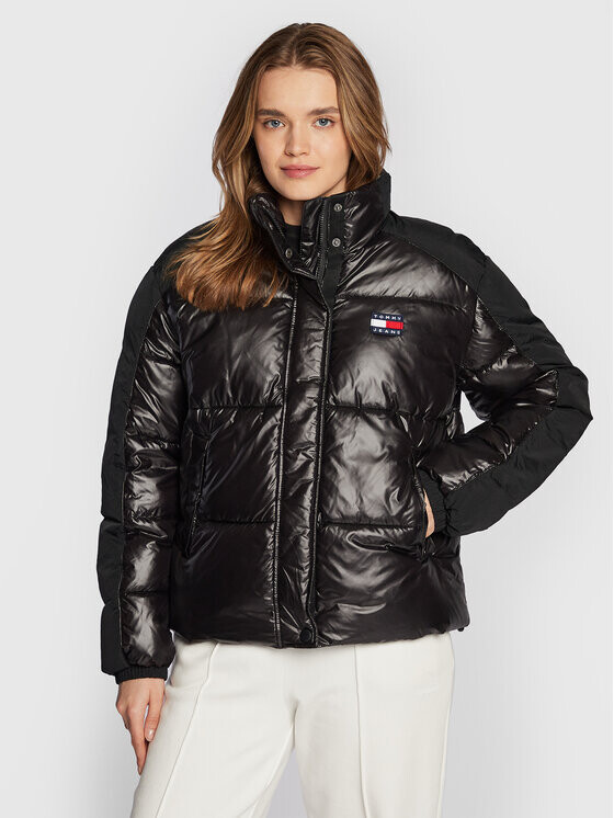 

Пуховик стандартного кроя Tommy Jeans, черный