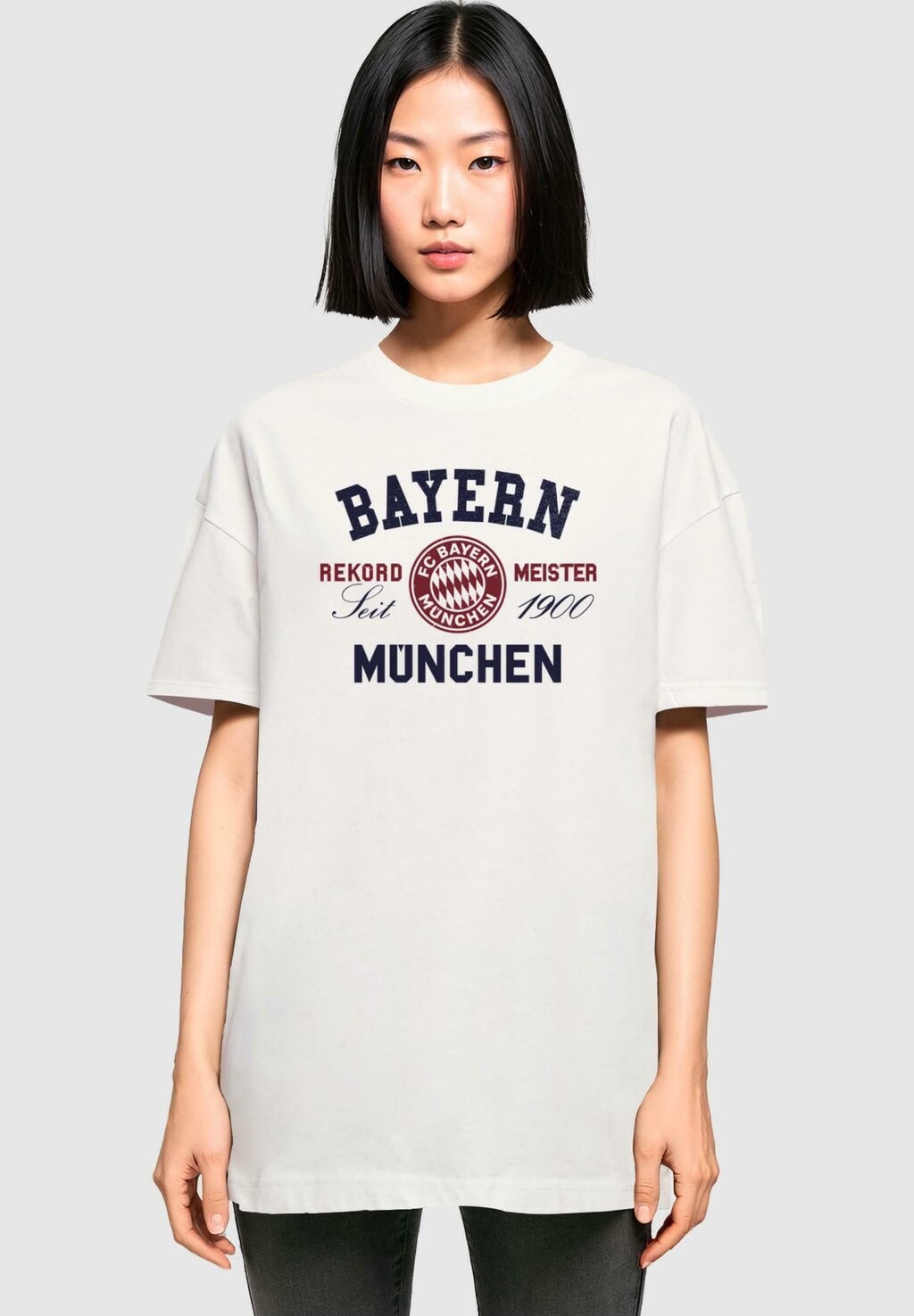 

Футболка с символикой REKORDMEISTER BOYFRIEND FC Bayern München, цвет white