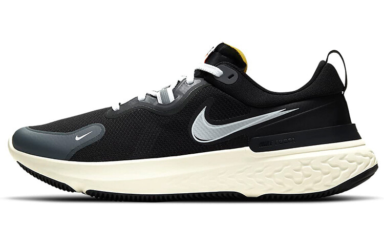

Nike React Miler PRM Черный/Белый