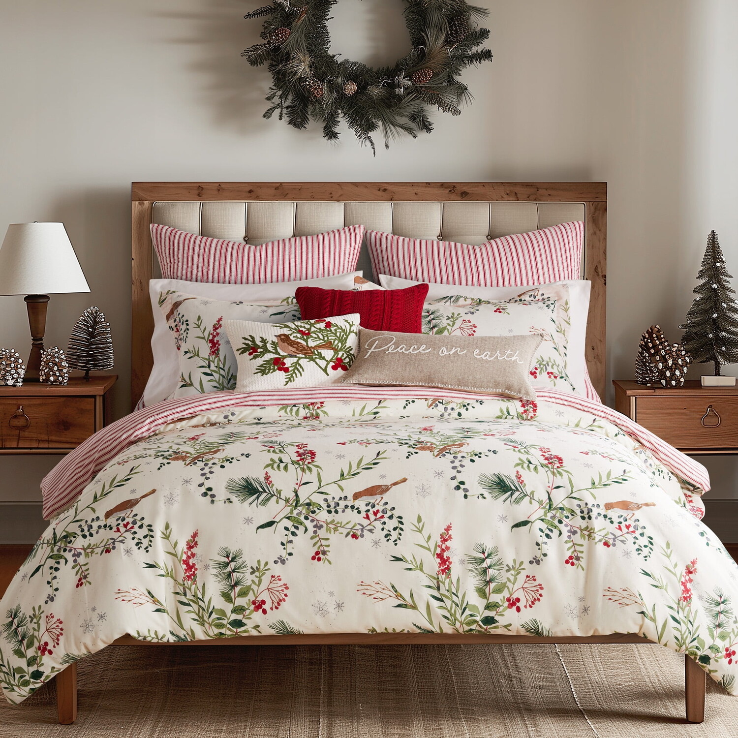 

Комплект одеяла и наволочек Levtex Home Winterberry Forest King, серый