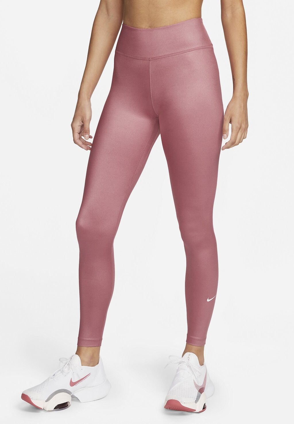 

Леггинсы Nike
