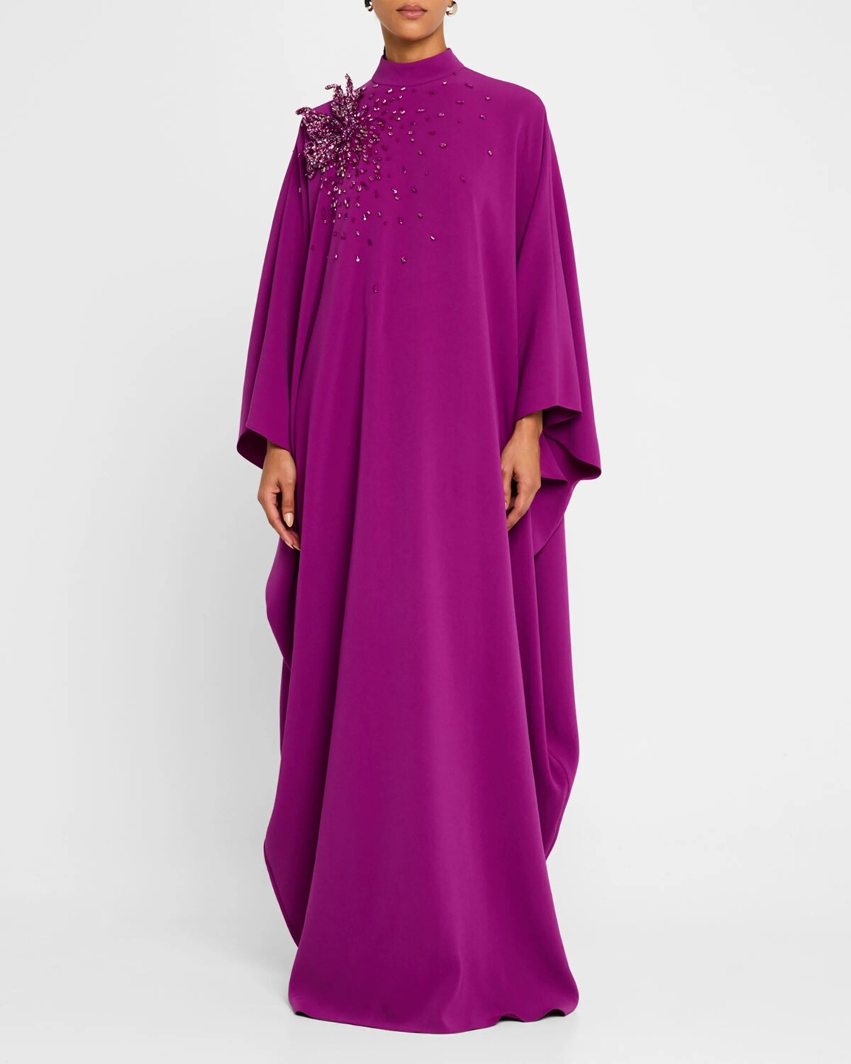 

Платье-кафтан с вырезом в виде бабочки и бисером Zuhair Murad, цвет Hollyhock