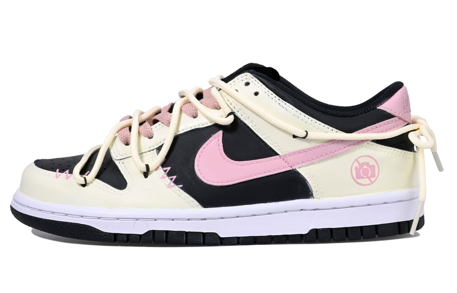 

Кроссовки Nike Dunk Low для скейтбординга женские