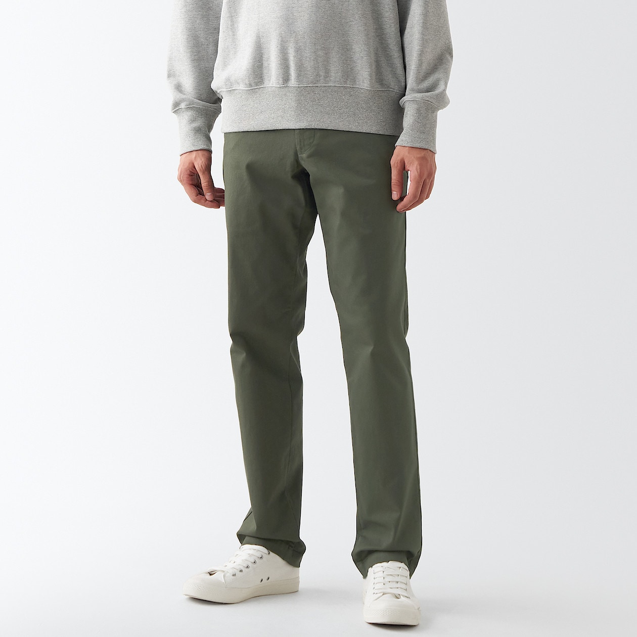 Узкие брюки-чиносы стрейч, внутренний шов 82см MUJI, темно-зеленый