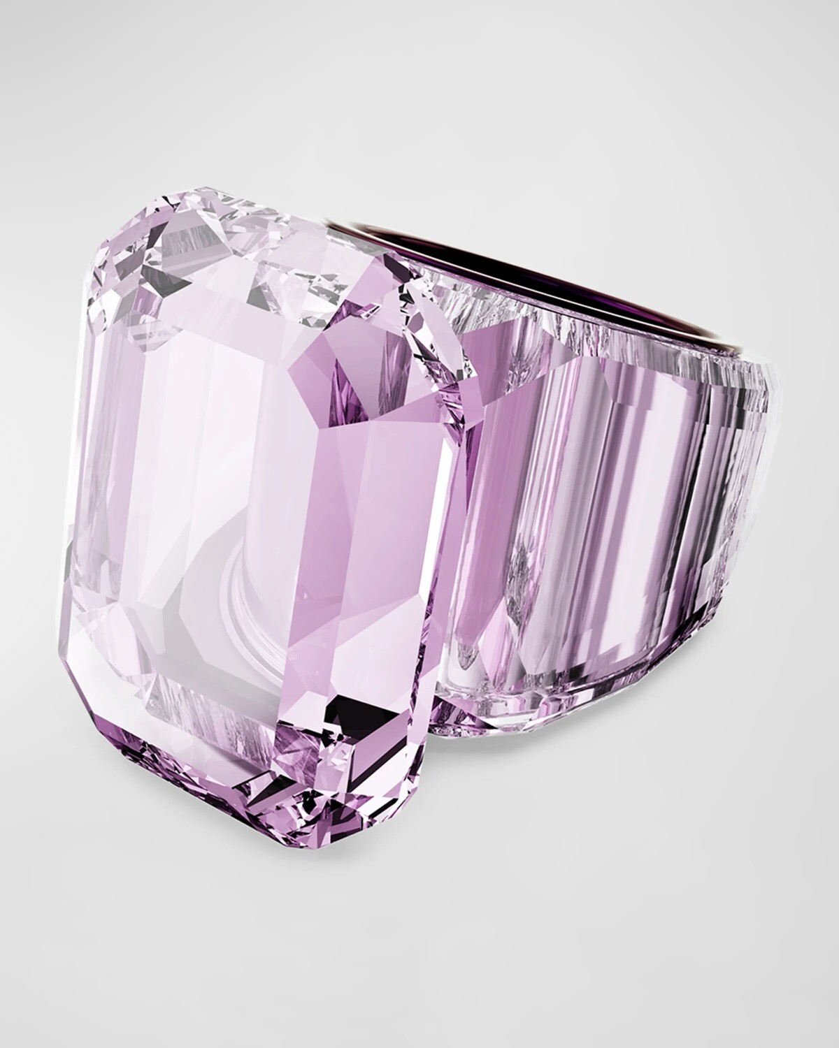 

Эффектное кольцо Lucent с кристаллами SWAROVSKI, цвет Pink