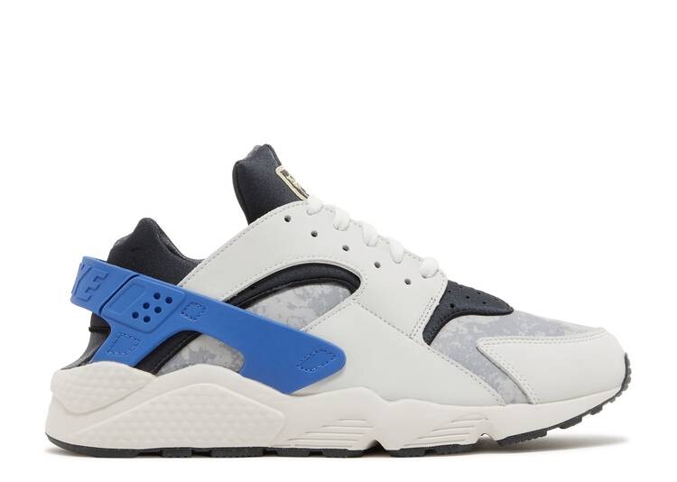 

Кроссовки Nike AIR HUARACHE 'SOCIAL FC', белый