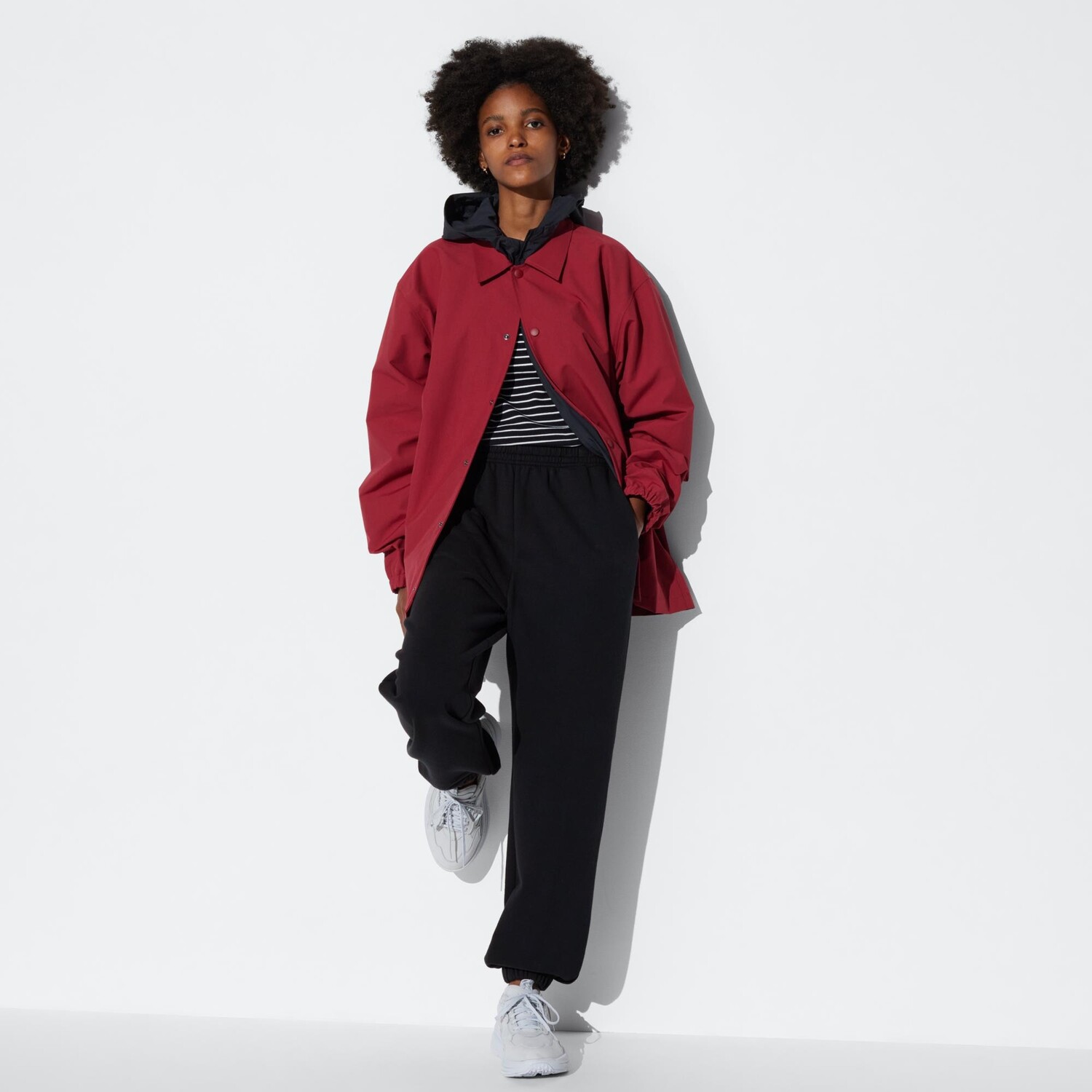 

Спортивные штаны (длиннее 70-72 см) можно установить. UNIQLO, черный