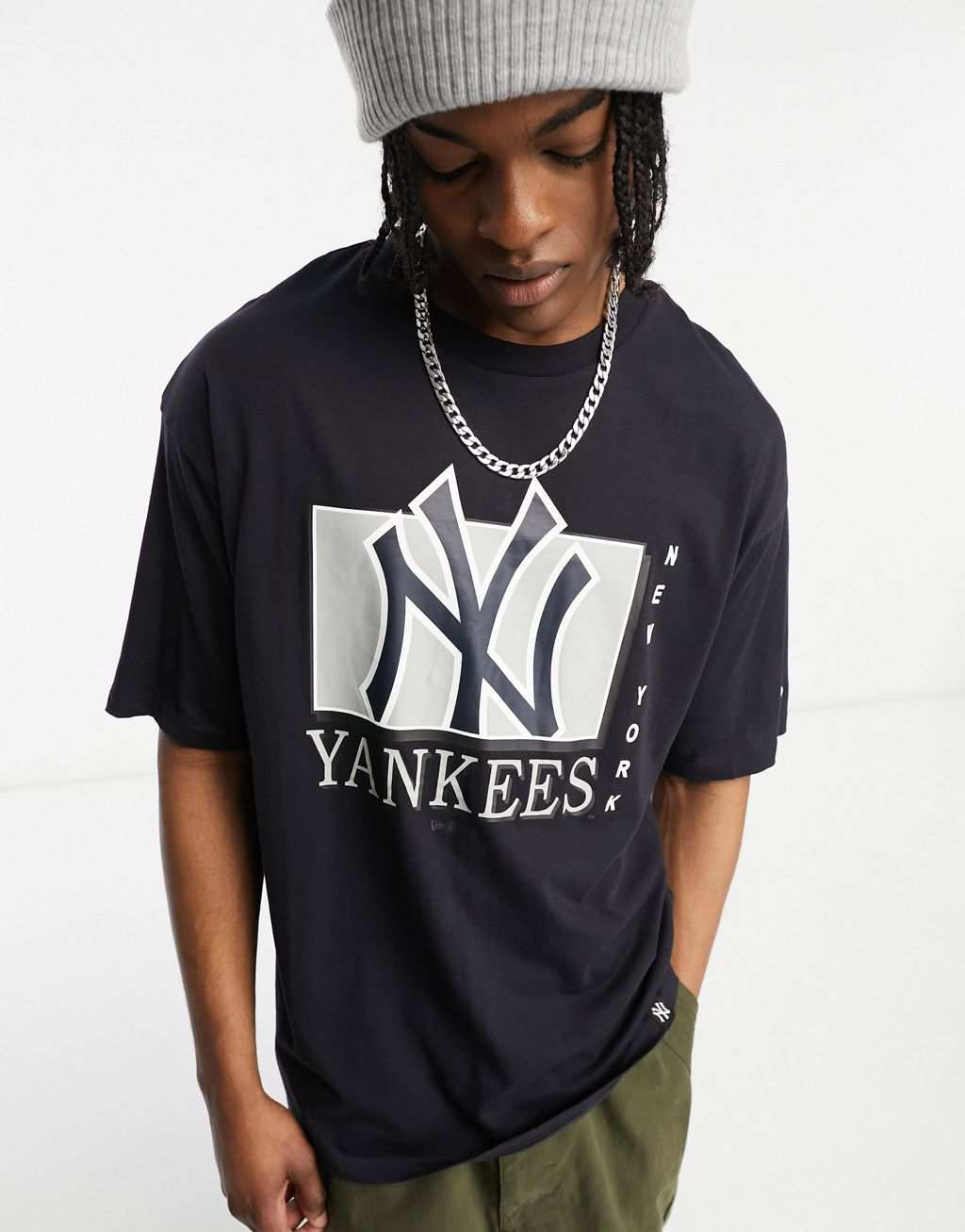 Темно-синяя футболка с надписью New Era New York Yankees шапка нью йорк янкиз