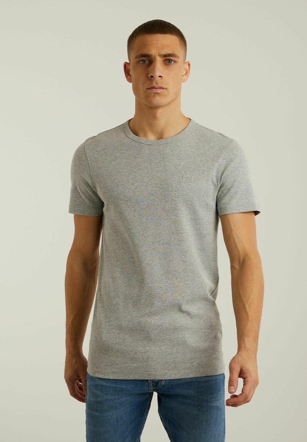 

Футболка базовая Base-B CHASIN', цвет light grey