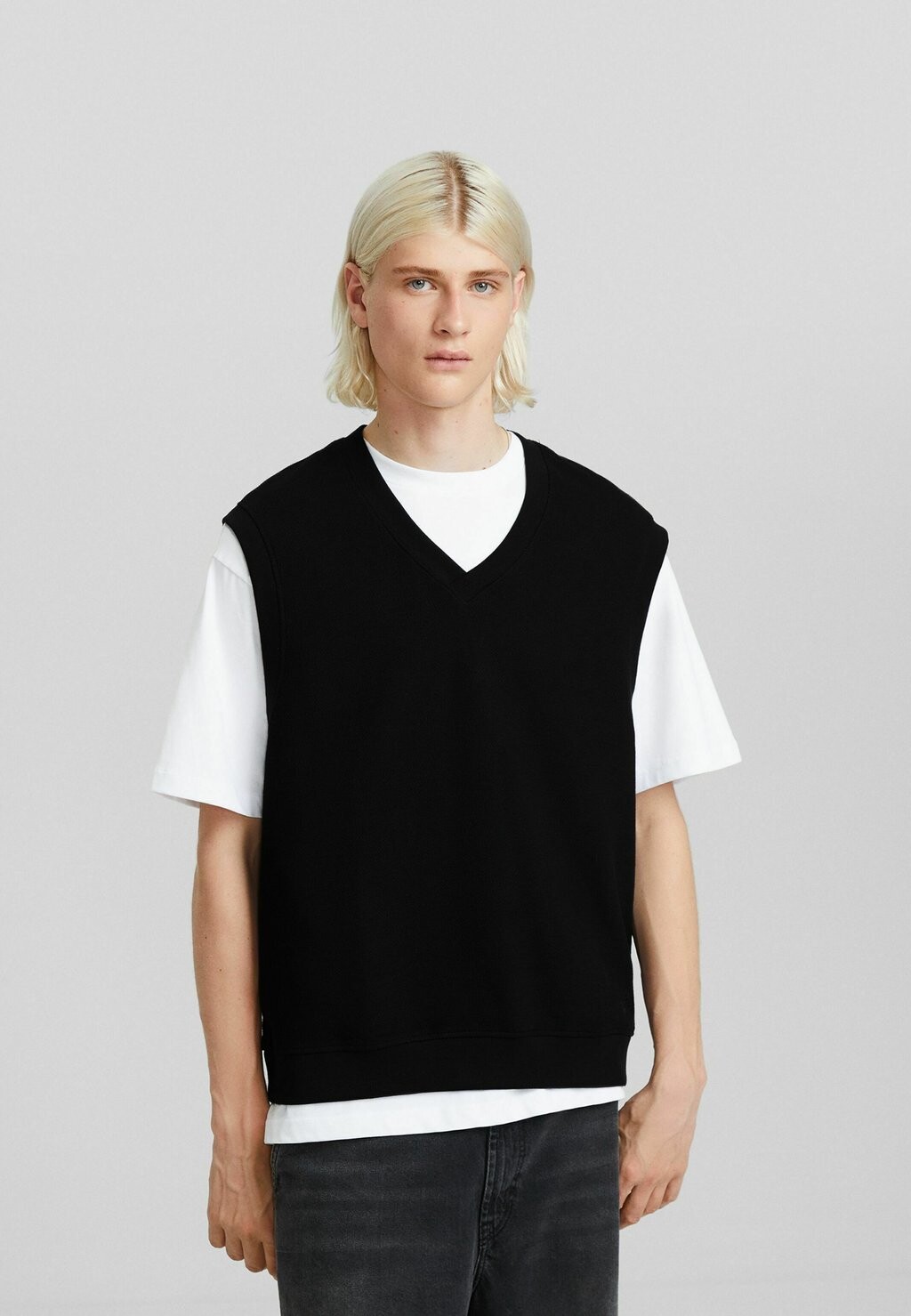

Свитер Bershka