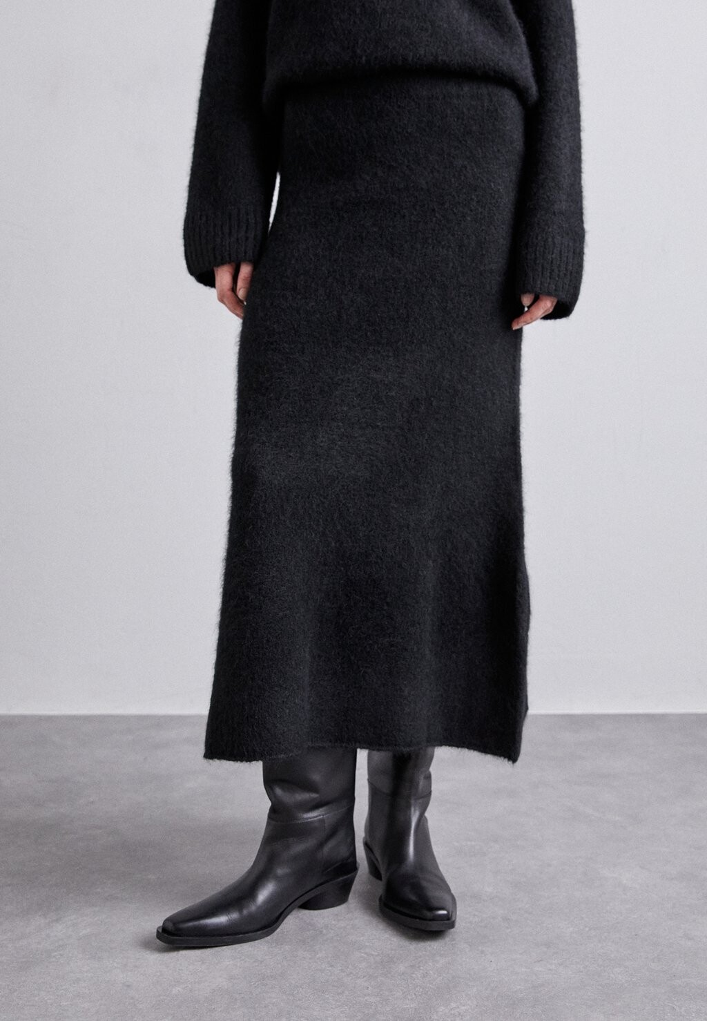 

Юбка-колокольчик Fure Fluffy Skirt Holzweiler, черный