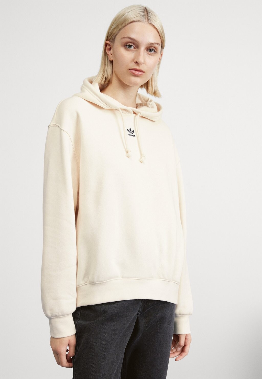 

Толстовка adidas Originals ADICOLOR ESSENTIALS, белый