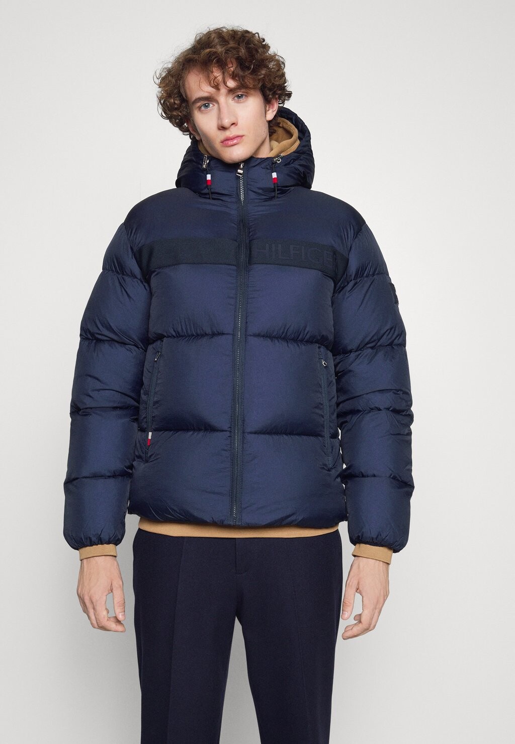 

Куртка зимняя Tommy Hilfiger