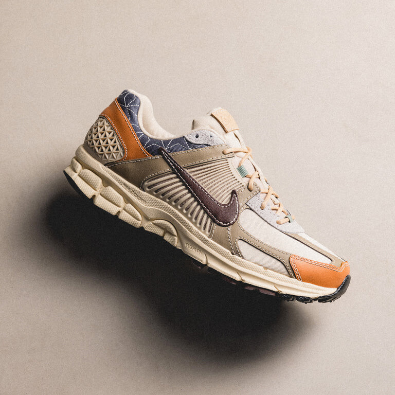 

Кроссовки Zoom Vomero 5 Nike, хаки