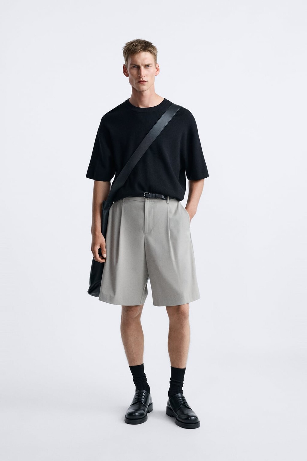 

Трикотажная футболка оверсайз ZARA, черный