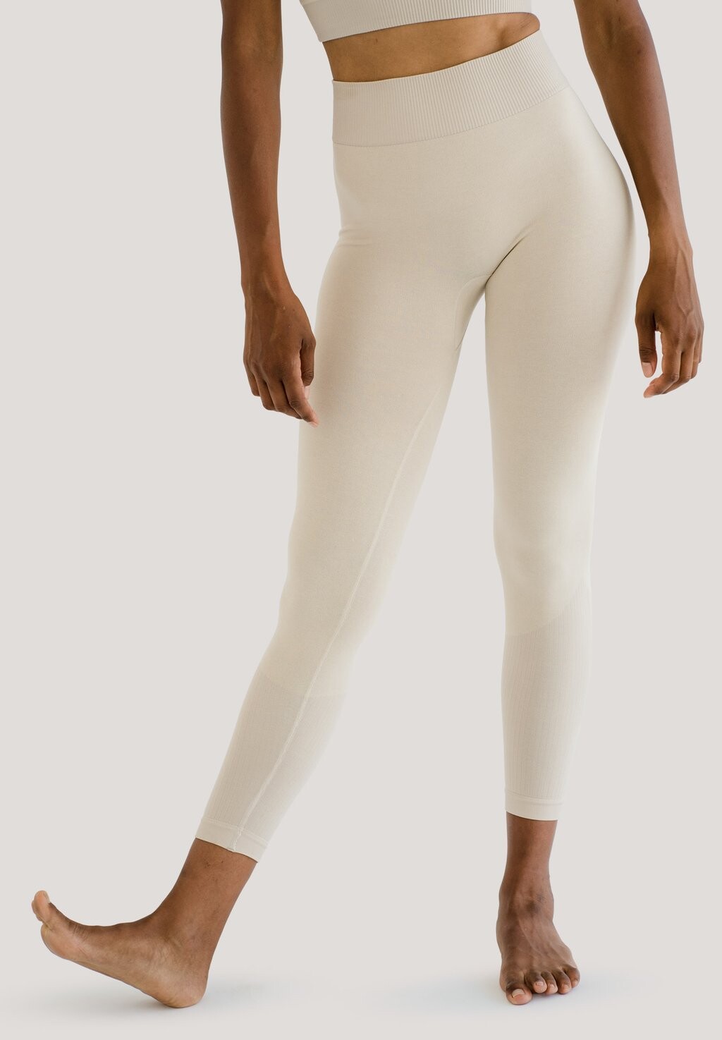 

Леггинсы SEAMLESS Lotuscrafts, цвет natur