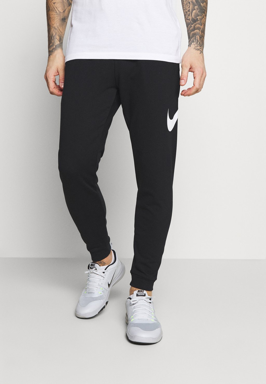 Спортивные брюки M NK DRY PANT TAPER FA SWOOSH Nike, черный/белый спортивные брюки pant taper nike черный белый