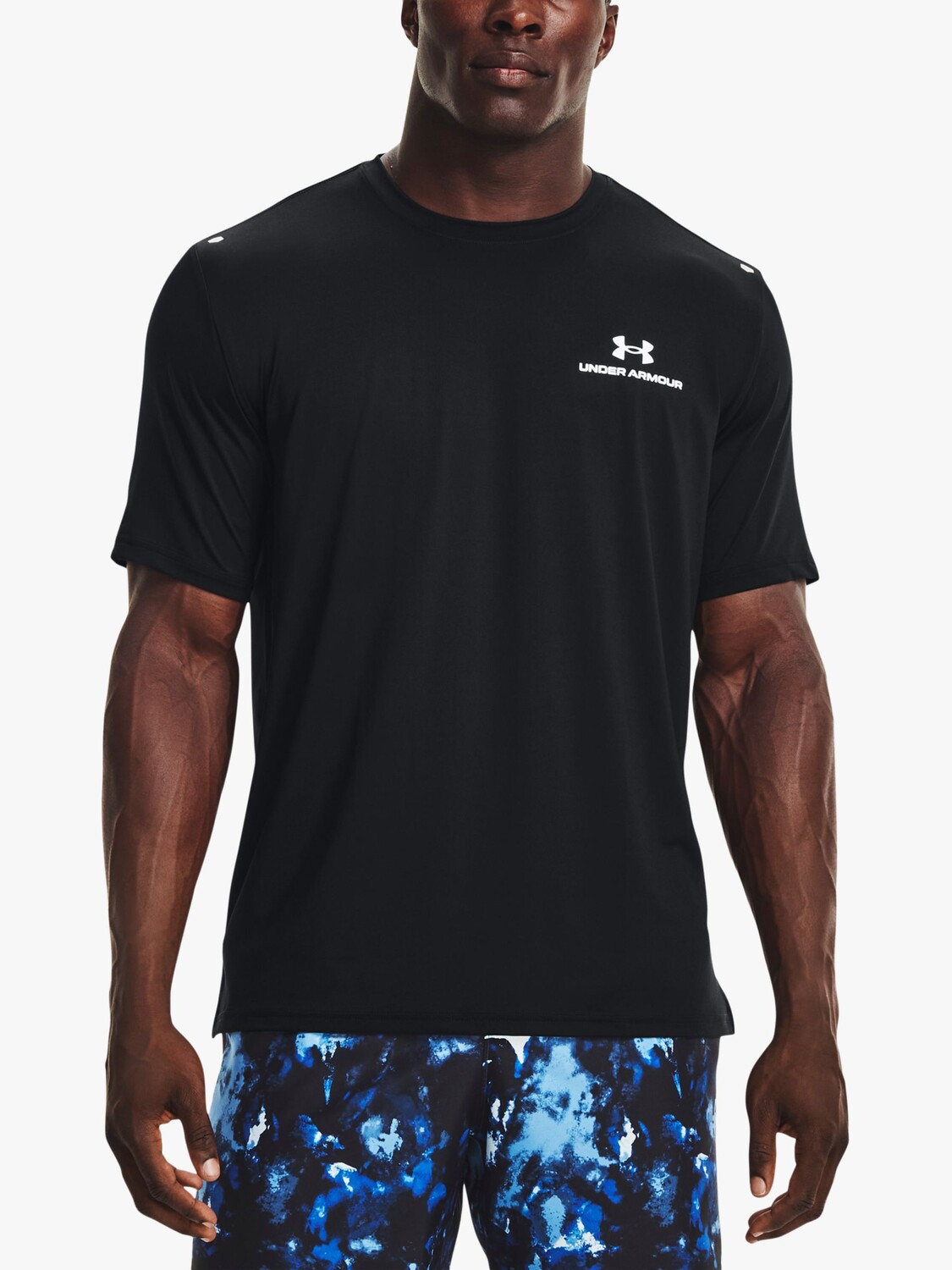 

Спортивная футболка с короткими рукавами Under Armour Rush Energy, черная