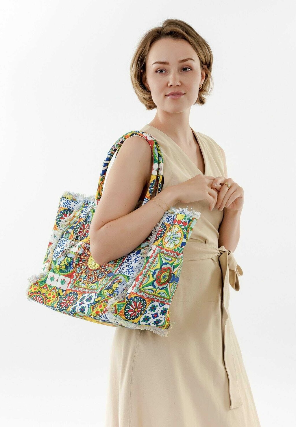 

Сумка SHOPPER Emily & Noah, цвет yellow