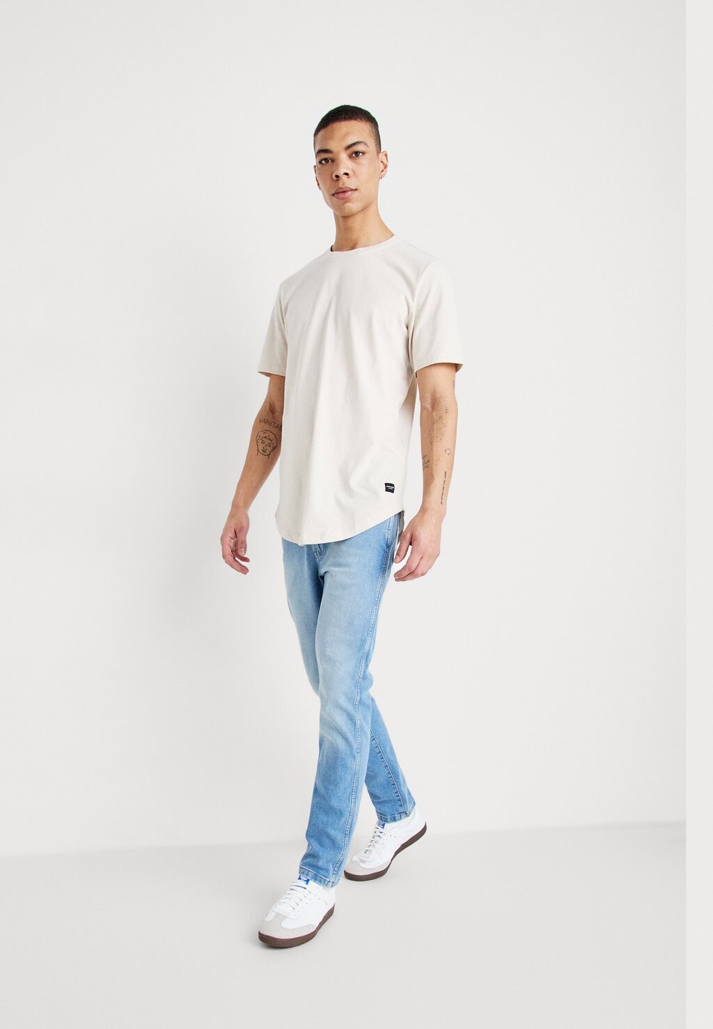 

Футболка базовая JJENOA TEE CREW NECK 5 PACK Jack & Jones, цвет dark grey