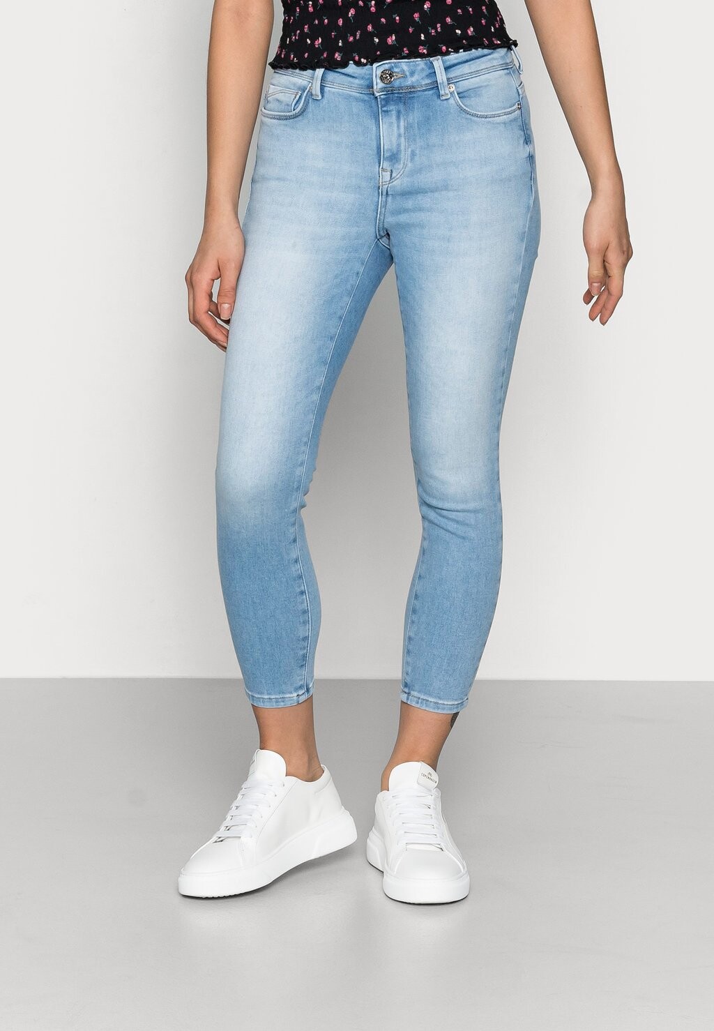 

Джинсы Skinny Fit ONLY Onlshape Life, голубой деним