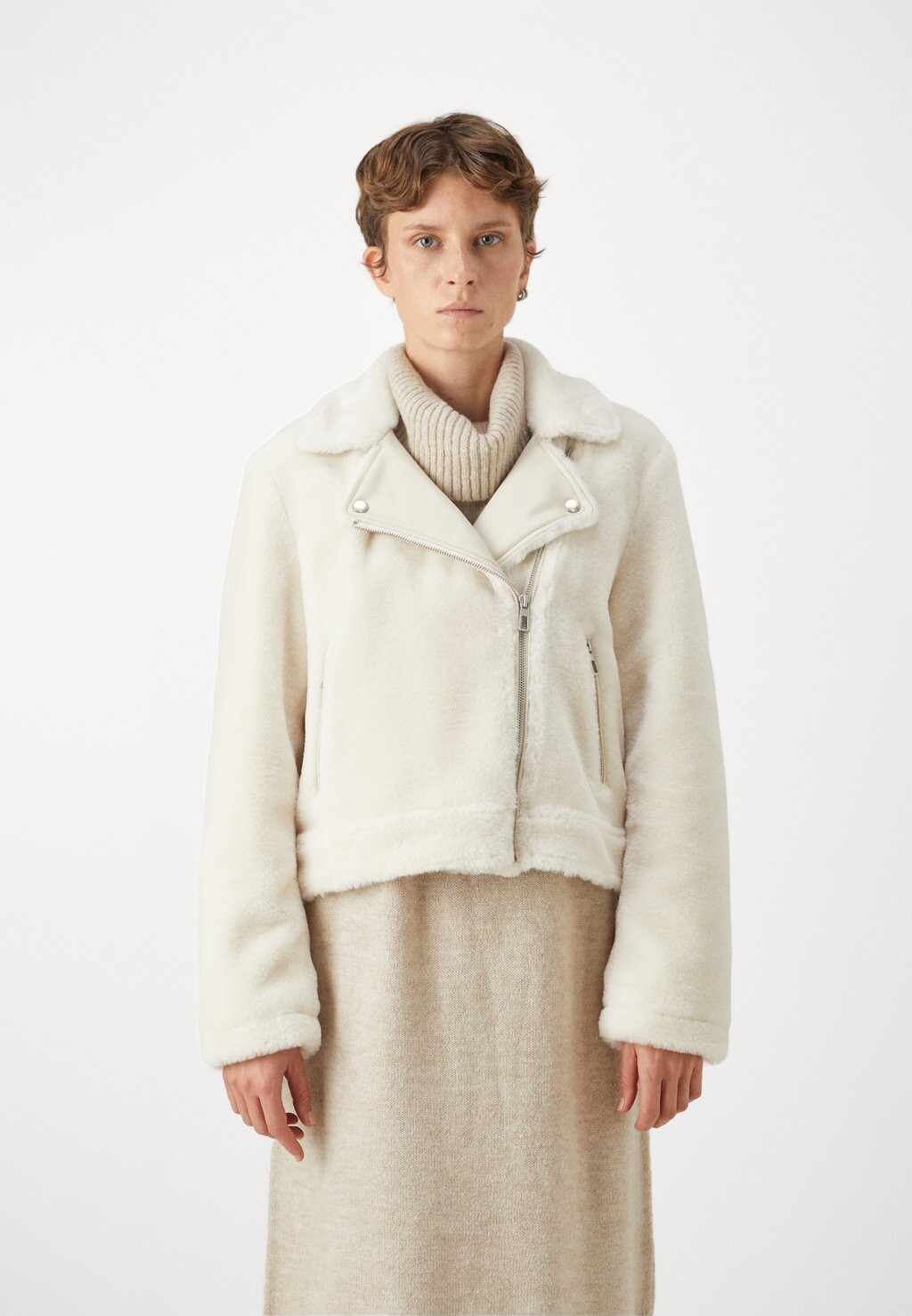 

Куртка зимняя Onlfrida Biker Jacket ONLY, цвет whisper white
