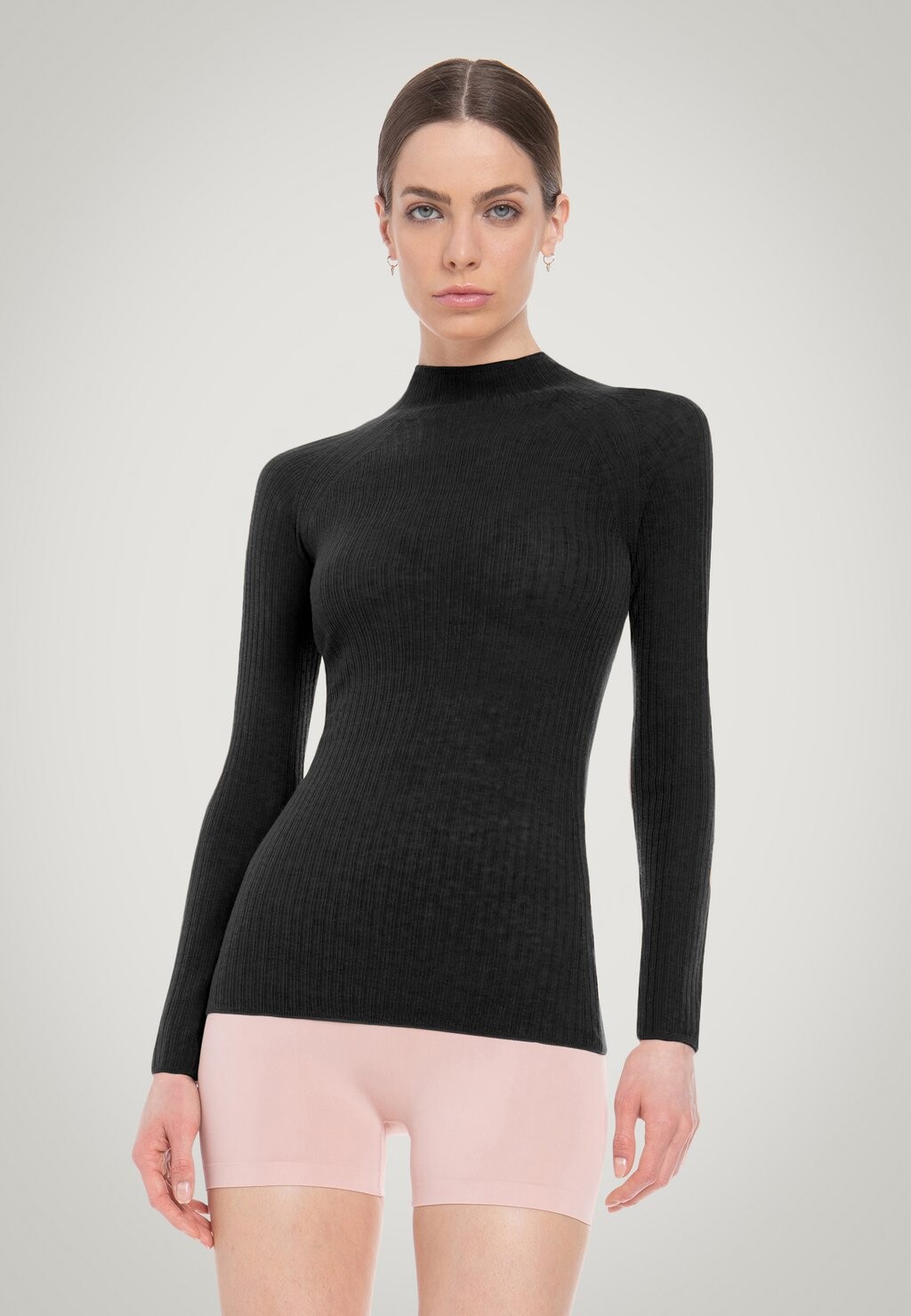 

Джемпер Wolford, черный