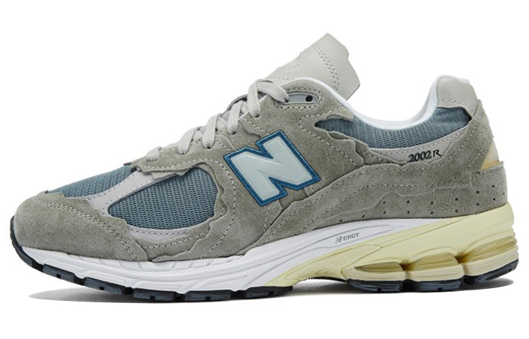 

Кроссовки New Balance 2002R Protection Pack, серый